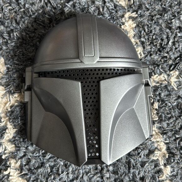 Boys Mandalorian Halloween costume - Picture 4 of 9